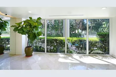 1621 Bay Rd #PH1, Miami Beach, FL 33139 - Photo 27
