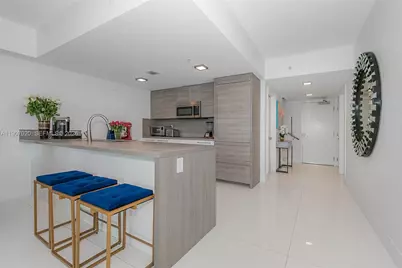 400 Sunny Isles Blvd #906, Sunny Isles Beach, FL 33160 - Photo 7