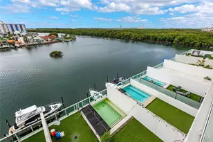 400 Sunny Isles Blvd, Sunny Isles Beach, FL 33160 - Photo 27