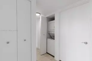 1621 Bay Rd, Miami Beach, FL 33139 - Photo 11