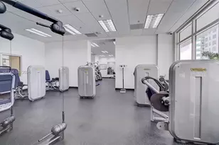 1200 Brickell Bay Dr, Miami, FL 33131 - Photo 33