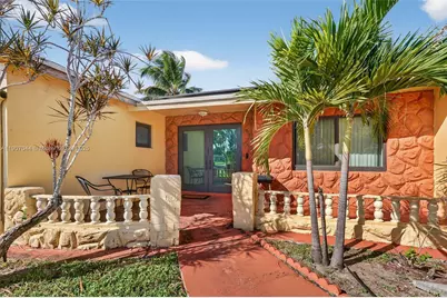 849 NW 70th Way, Margate, FL 33063 - Photo 3