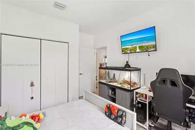 10925 SW 218th Ter, Miami, FL 33170 - Photo 13