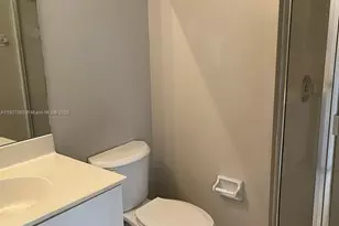 5641 NW 112th Ct, Doral, FL 33178 - Photo 11