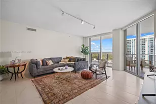 17111 Biscayne Blvd, North Miami Beach, FL 33160 - Photo 5