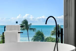 236 Costa Bravo Dr, Islamorada, FL 33036 - Photo 1