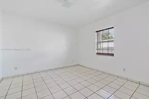 720 NW 19th Ct, Miami, FL 33125 - Photo 45