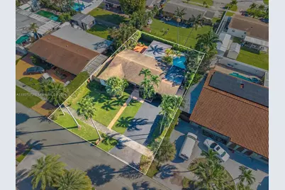 1300 W 77th St, Hialeah, FL 33014 - Photo 41