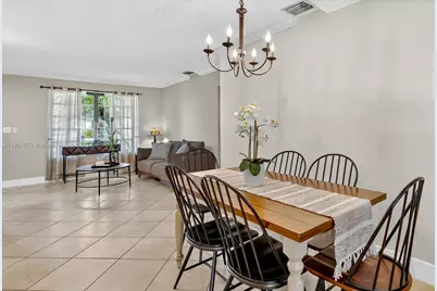 1300 W 77th St, Hialeah, FL 33014 - Photo 7