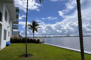 1750 S Treasure Dr, North Bay Village, FL 33141 - Photo 1