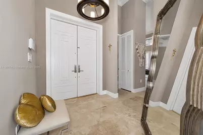 8025 SW 91st Ave, Miami, FL 33173 - Photo 13