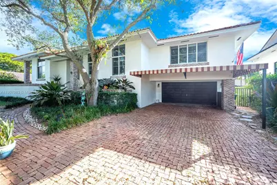 8025 SW 91st Ave, Miami, FL 33173 - Photo 3