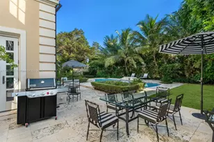 1004 Cotorro Ave, Coral Gables, FL 33146 - Photo 23