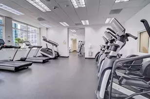 1200 Brickell Bay Dr, Miami, FL 33131 - Photo 29