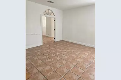 4361 Dogwood Cir, Weston, FL 33331 - Photo 5