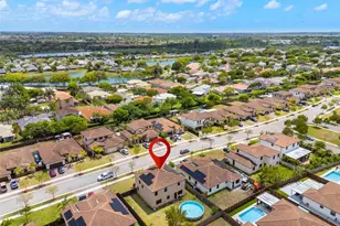 2553 SE 3rd St, Homestead, FL 33033 - Photo 5