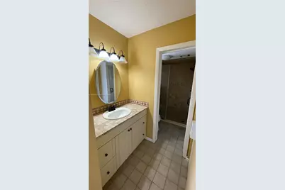 110 Lake Meryl Dr #216, West Palm Beach, FL 33411 - Photo 15