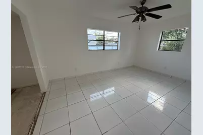 17360 SW 121st Ave, Miami, FL 33177 - Photo 11