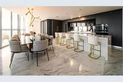 851 NE 1st Ave #4811, Miami, FL 33132 - Photo 3