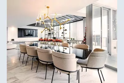 851 NE 1st Ave #4811, Miami, FL 33132 - Photo 1