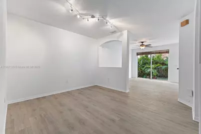 12482 SW 122nd St, Miami, FL 33186 - Photo 5