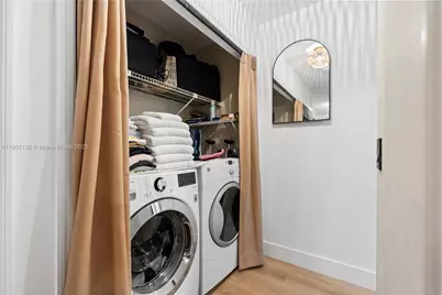 1641 NW 96 Terrace, Pembroke Pines, FL 33024 - Photo 27