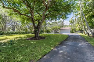 9240 SW 69th Ct, Pinecrest, FL 33156 - Photo 27