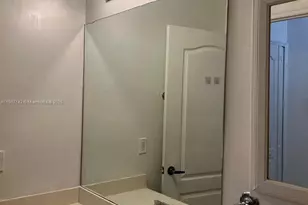 17710 NW 73rd Ave, Hialeah, FL 33015 - Photo 17