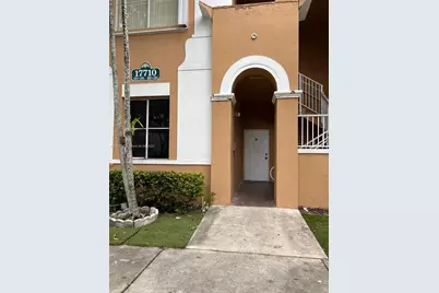 17710 NW 73rd Ave #103-20, Hialeah, FL 33015 - Photo 1