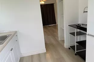 10040 SW 198th St, Cutler Bay, FL 33157 - Photo 7