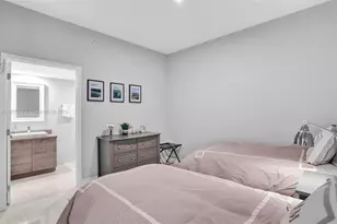 400 Sunny Isles Blvd, Sunny Isles Beach, FL 33160 - Photo 15