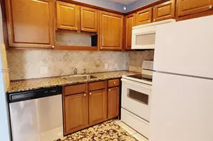 534 Mansfield M, Boca Raton, FL 33434 - Photo 11