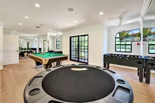 2035 NE 31st Ave, Fort Lauderdale, FL 33305 - Photo 71