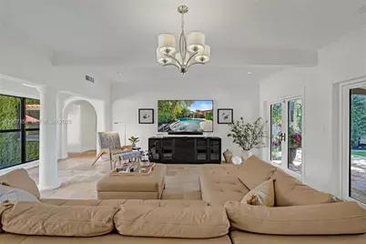 2035 NE 31st Ave, Fort Lauderdale, FL 33305 - Photo 15