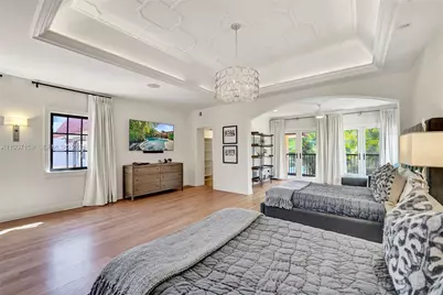 2035 NE 31st Ave, Fort Lauderdale, FL 33305 - Photo 49