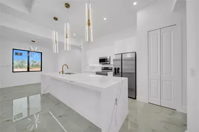 2005 El Dorado Blvd N, Cape Coral, FL 33993 - Photo 9