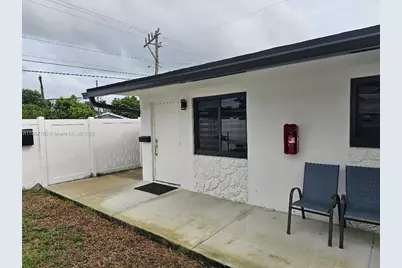 2228 N 19th Ave #E, Hollywood, FL 33020 - Photo 15