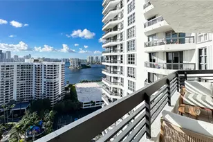 3500 Mystic Pointe Dr, Aventura, FL 33180 - Photo 51