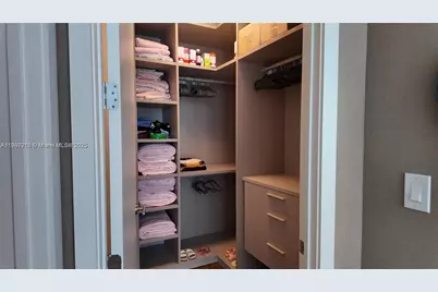 18555 Collins Ave #905, Sunny Isles Beach, FL 33160 - Photo 29