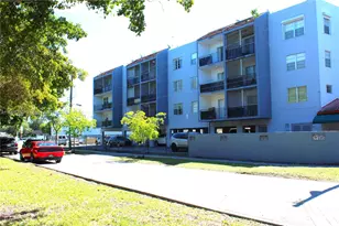 13685 NE 10th Ave, North Miami, FL 33161 - Photo 5