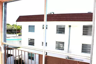 13685 NE 10th Ave, North Miami, FL 33161 - Photo 33