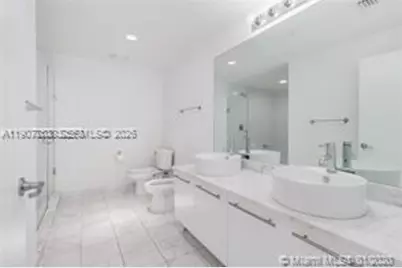 888 Biscayne Blvd #2709, Miami, FL 33132 - Photo 15
