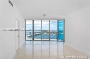 888 Biscayne Blvd, Miami, FL 33132 - Photo 11