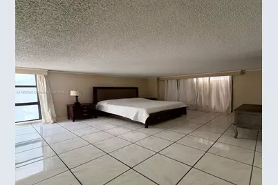 6061 Collins Ave #11A, Miami Beach, FL 33140 - Photo 27