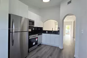 1251 SE 31st Ct, Homestead, FL 33035 - Photo 9