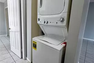 18250 Mediterranean Blvd, Hialeah, FL 33015 - Photo 25