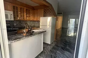 2430 NE 135th St, North Miami, FL 33181 - Photo 23