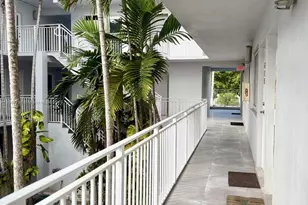 2430 NE 135th St, North Miami, FL 33181 - Photo 9