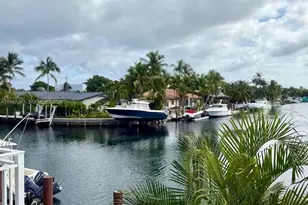 2430 NE 135th St, North Miami, FL 33181 - Photo 13