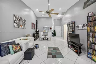 8228 NW 100th Way, Tamarac, FL 33321 - Photo 7